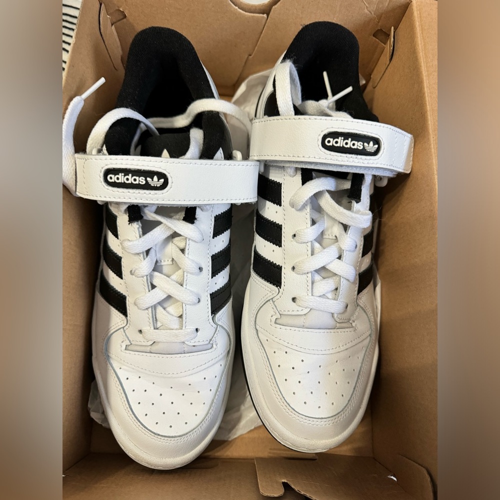 Adidas Forum Low “White Black” Athletic Sneakers Shoes Men’s Size 9.5